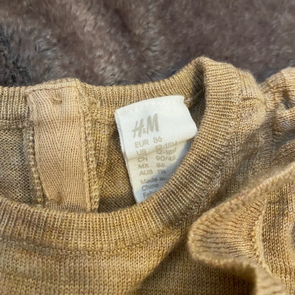 Merino Wool Ruffles Sweater - Picture 3 of 3